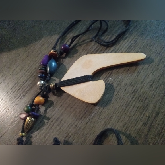 Vintage Symbol (Fish Hook?) W/Beads Handmade - Picture 4 of 5